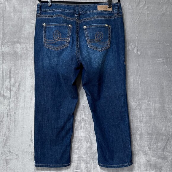 Melissa McCarthy Seven7 Dark Wash Crop Jeans Sz 16W - Picture 12 of 12